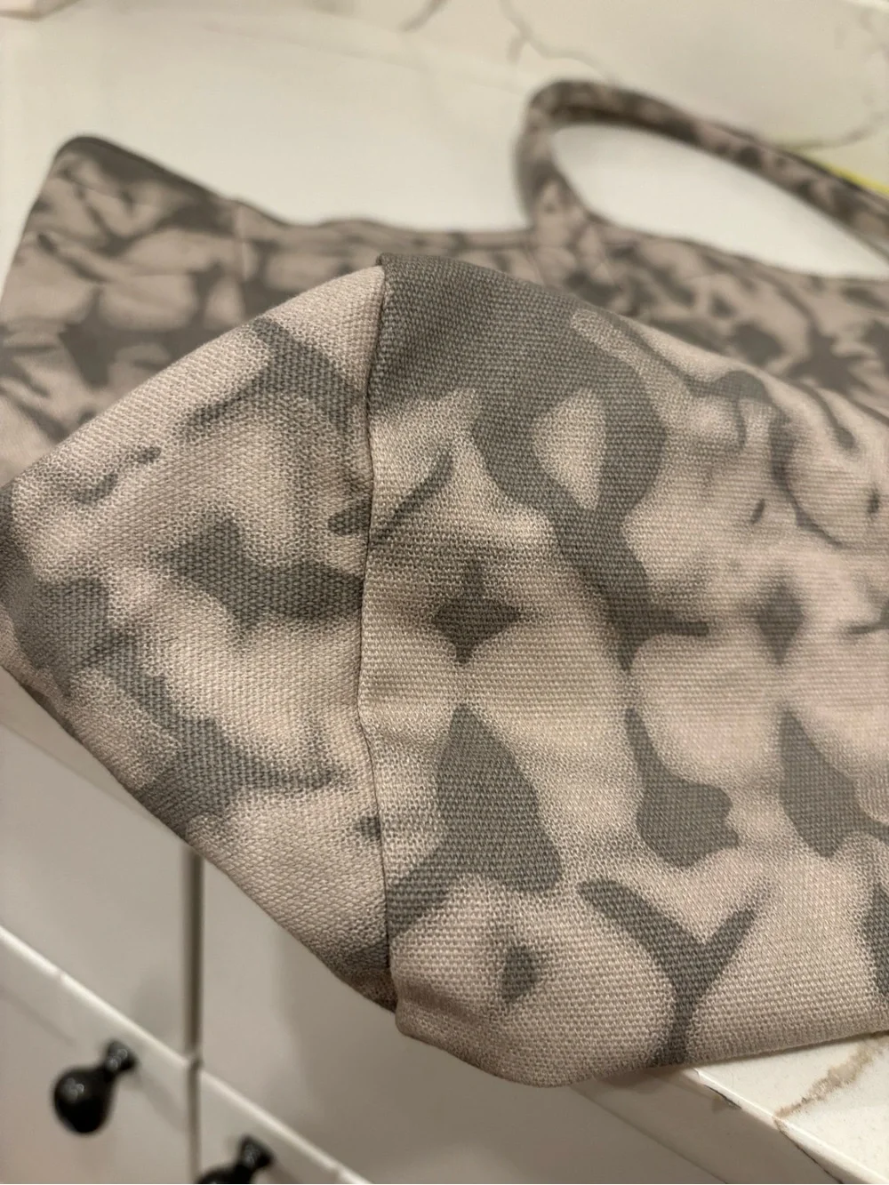 Alo Yoga Canvas Cotton Tie Dye Shopper Tote Bag Grey Double Handles Oversized